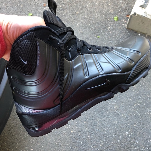 air max posite bakin boot triple black